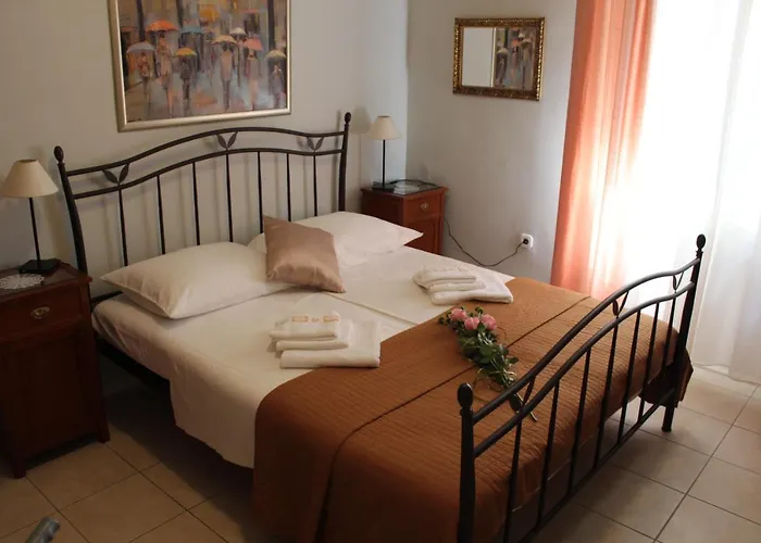Adagio Theatre Apartment Split