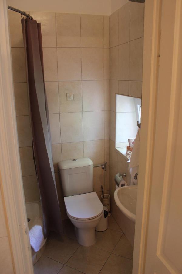 Adagio Theatre Apartment