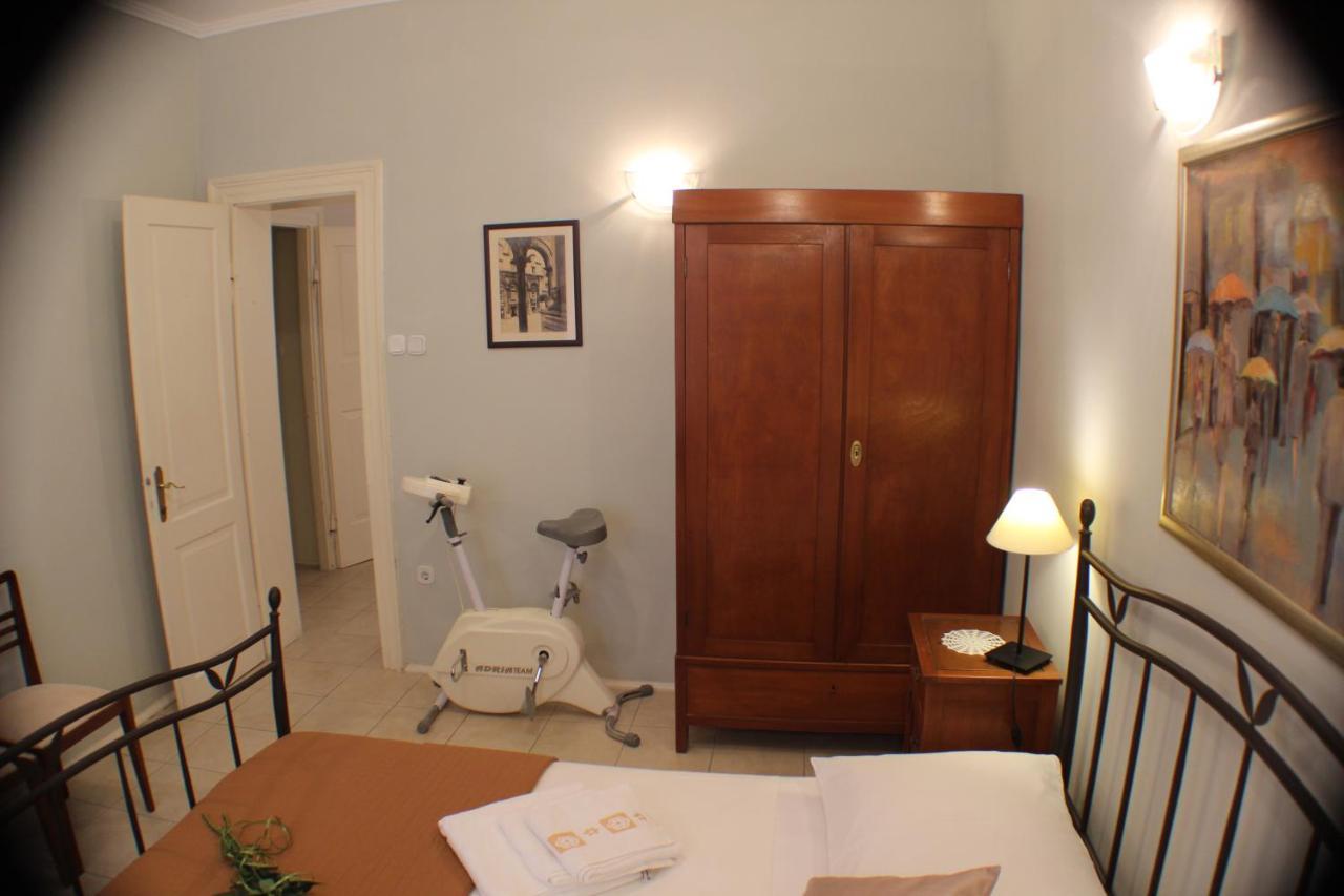 Adagio Theatre Apartment Split