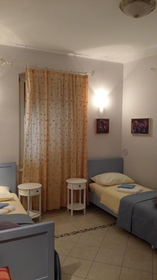 Adagio Theatre Apartment
