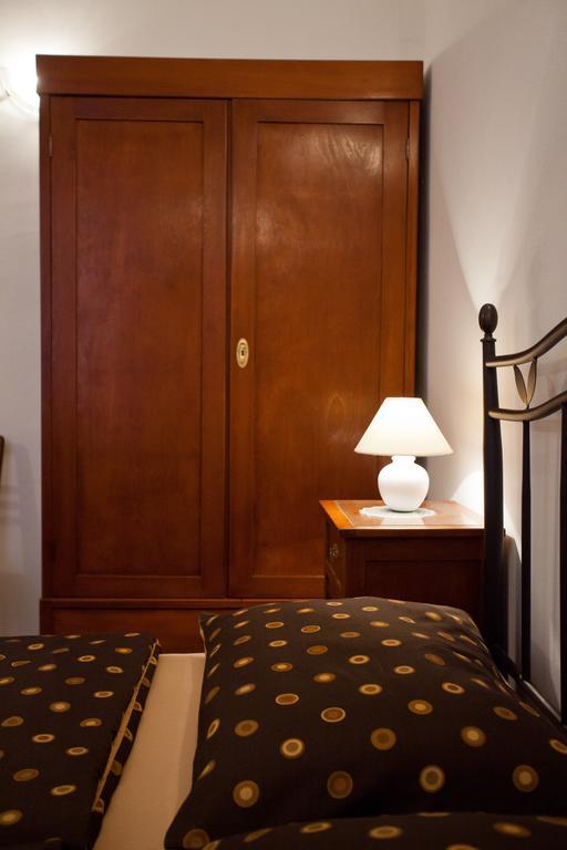 Adagio Theatre Apartment *